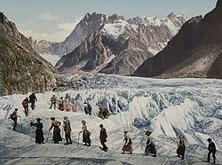 Zentralbibliothek_Zürich_-_Vallée_de_Chamonix_Traversée_de_la_Mer_de_Glace_-_400017818